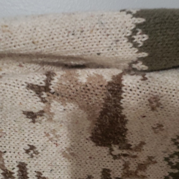 Liz Claiborne petite Snowflake deer sweater medium - Picture 6 of 6